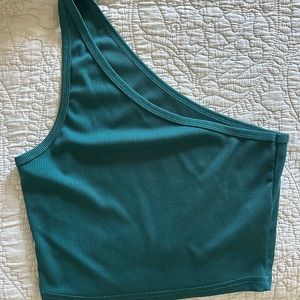 One shoulder going out top